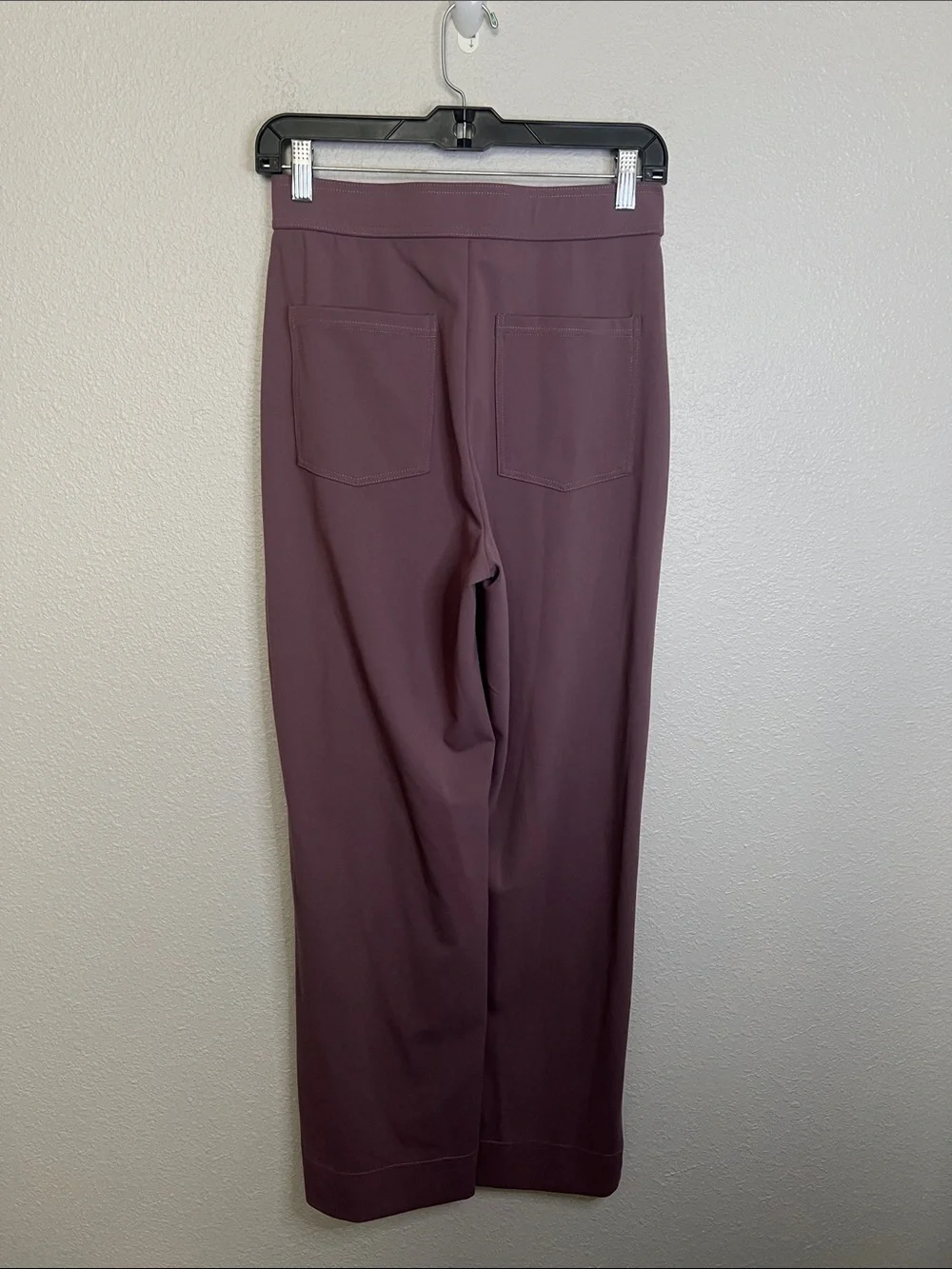 Women’s Pull On Purple Bootleg Pant Size Medium